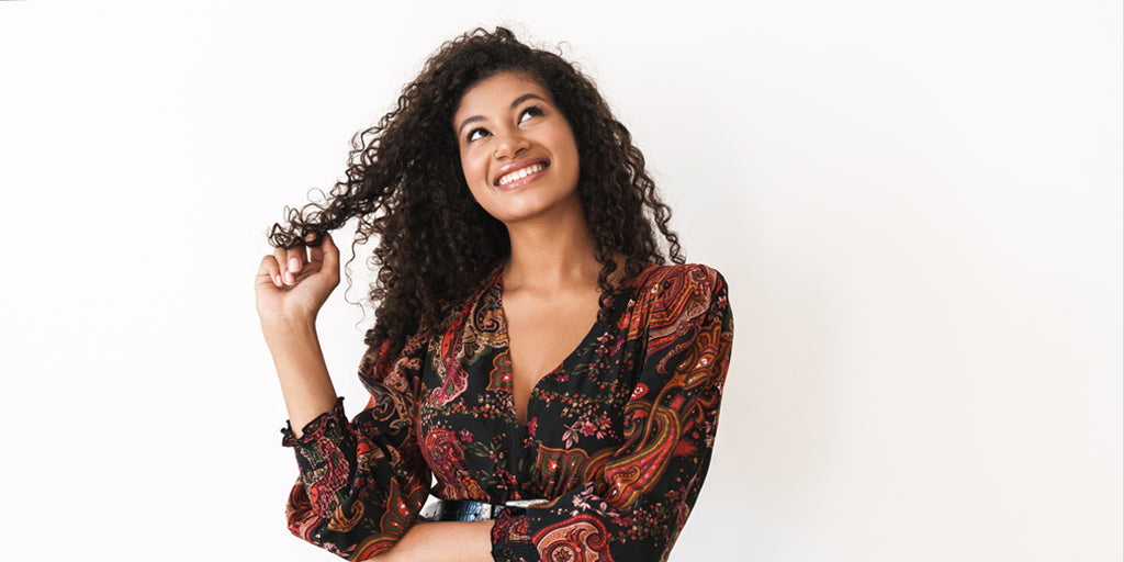 what does humidity do to curly hair