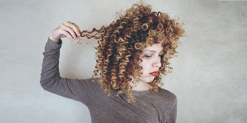 Hair Curl Scale: How to Measure and Master Your Curl Pattern ...